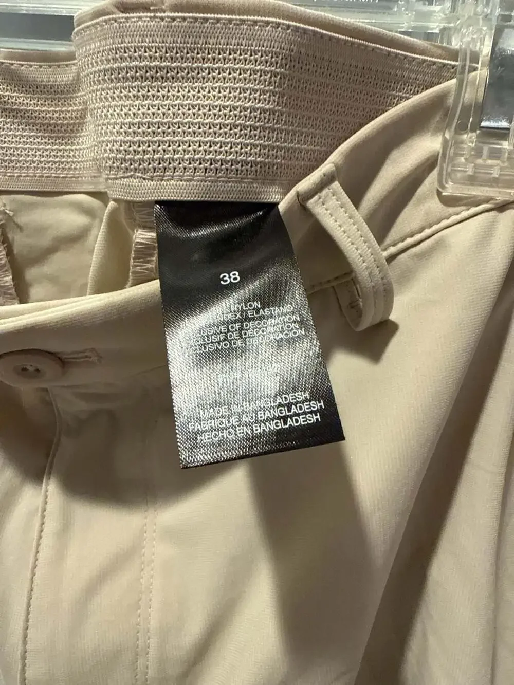 Greg Norman Performance Stretch Golf Shorts Size 38 Khaki
